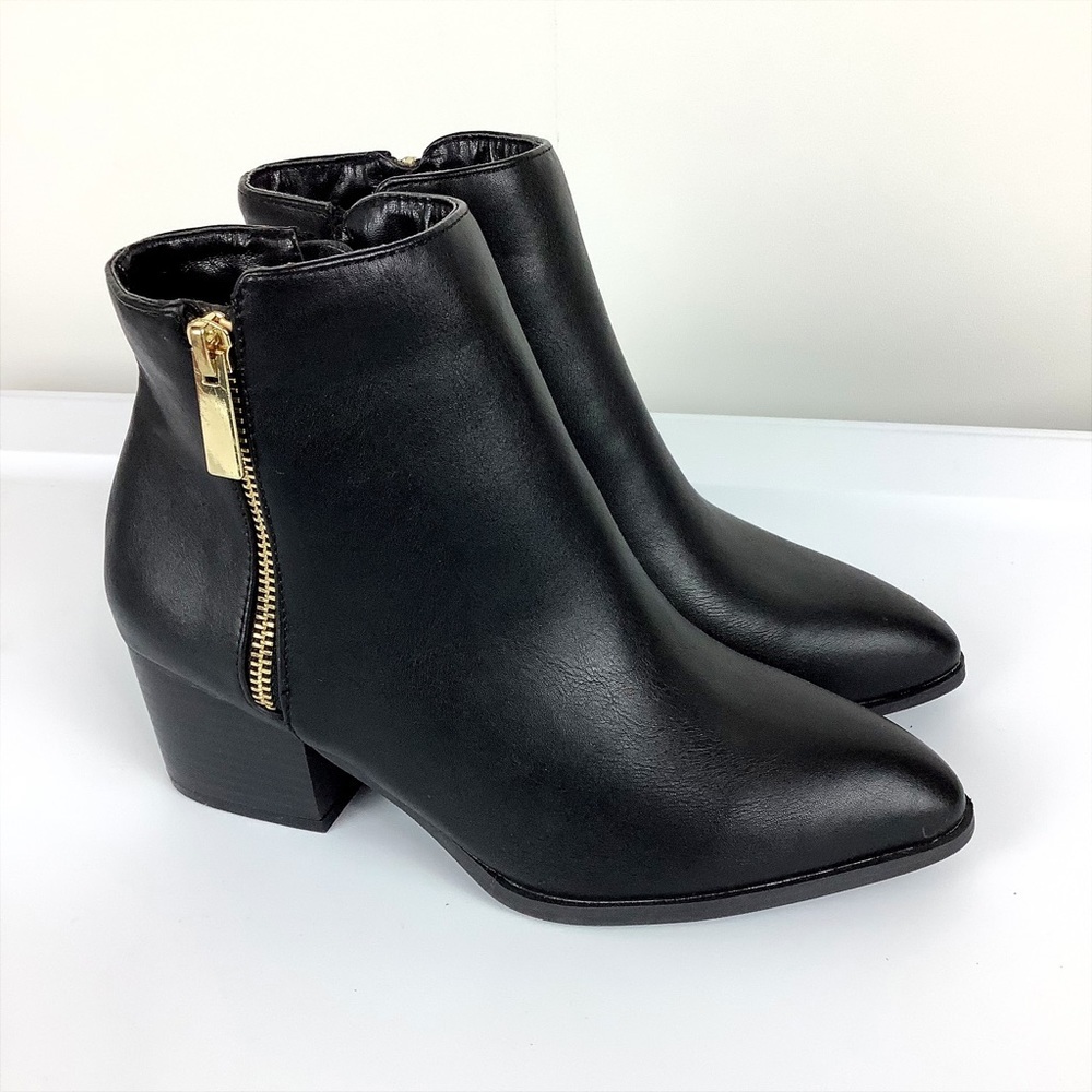 Lulu’s Bootie Womens 6.5 Black Chelsea Ankle Boot Block Heel Vegan‎ Leather Chic
